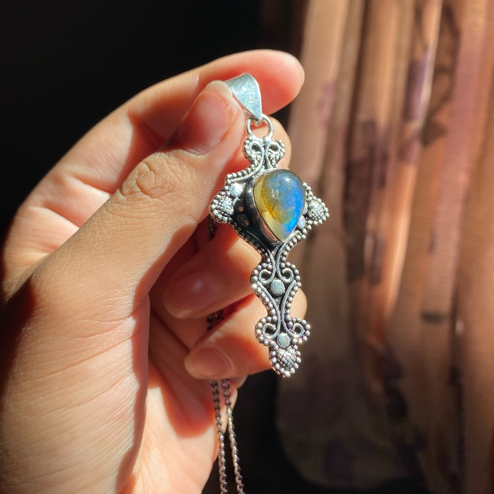 925 Labradorite Cross Pendant✨